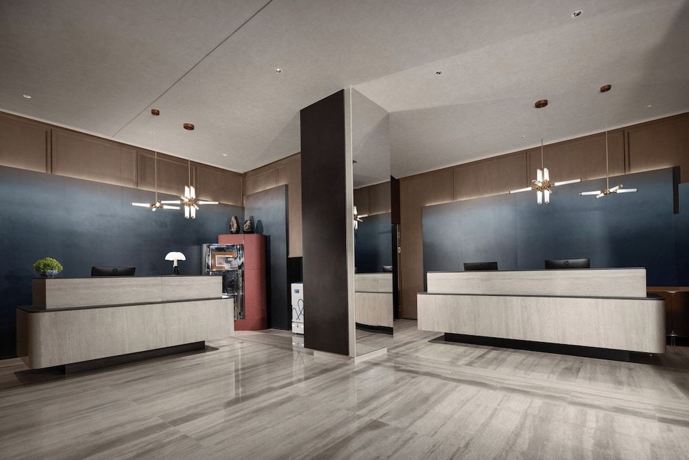 Holiday Inn Express Shanghai Jing'an Xikang Road by IHG 2
