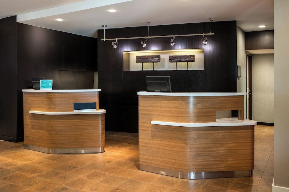 Courtyard by Marriott San Diego Sorrento Valley 2