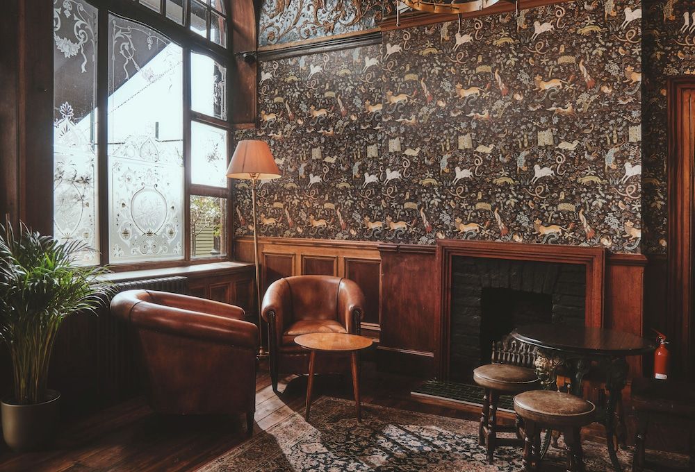The Black Lion Pub & Boutique Guesthouse 2