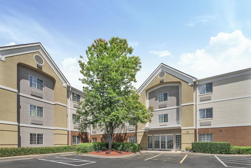 Candlewood Suites HUNTERSVILLE-LAKE NORMAN AREA by IHG 1