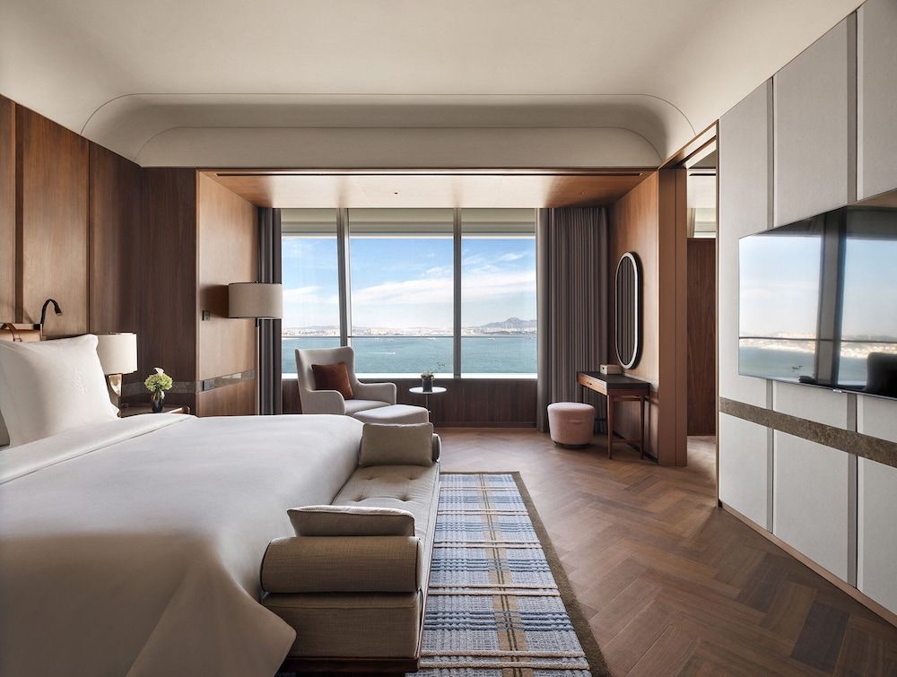 Four Seasons Hotel Dalian 1