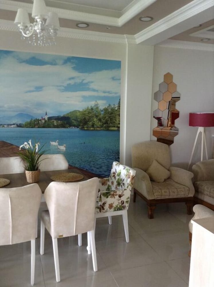 Hotel Mola 2