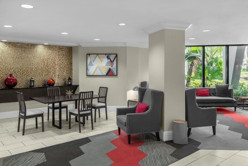 Four Points by Sheraton Orlando International Drive 2