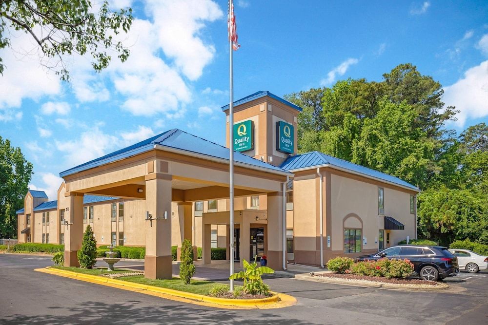 Quality Inn Fuquay Varina East 1