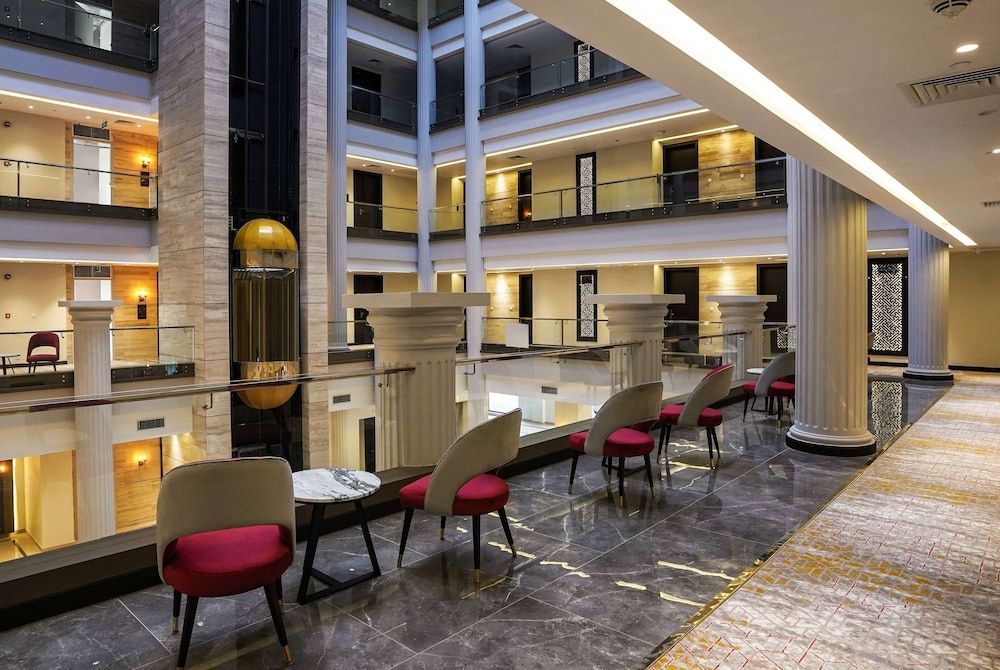 Ramada Resort by Wyndham Gilgit 2