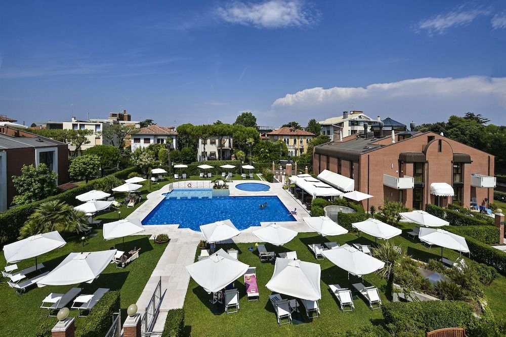 DB Villas Le Ville del Lido Resort 1