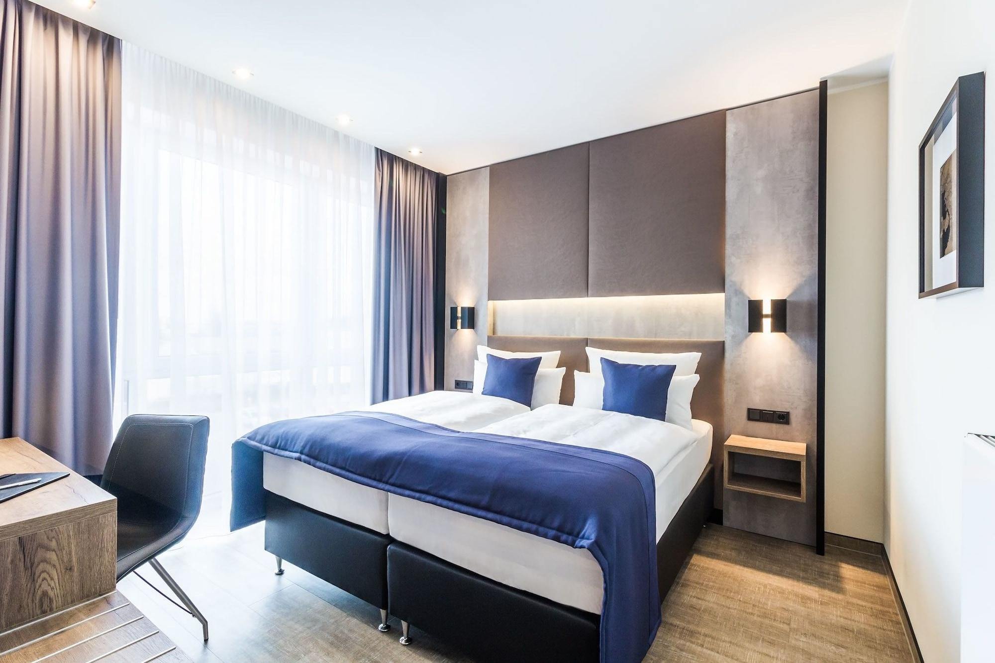SKY Hotel Cloppenburg 2