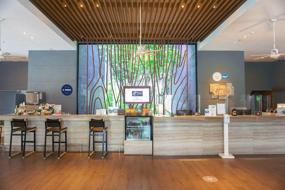 Holiday Inn Express PHUKET PATONG BEACH CENTRAL by IHG 2
