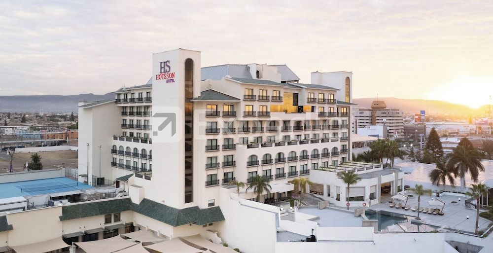 HS HOTSSON Hotel Leon 1