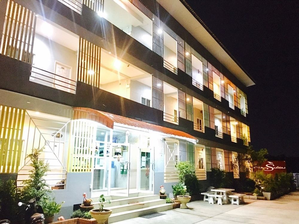 The Rich Home 1