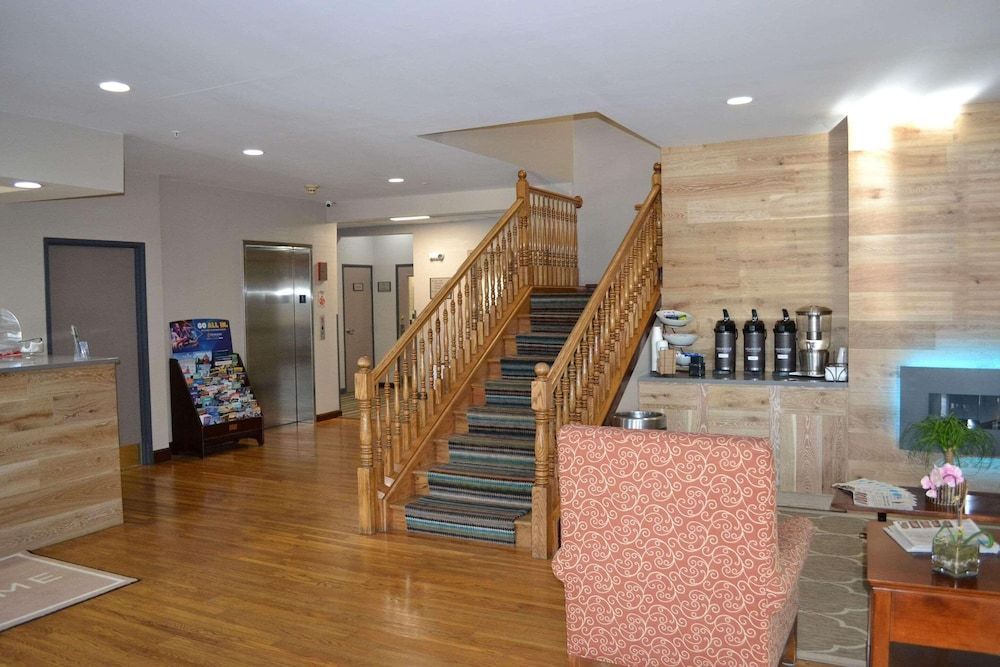 Country Inn & Suites by Radisson, Gurnee, IL 2