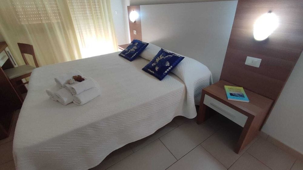 Hotel Blurelda 2