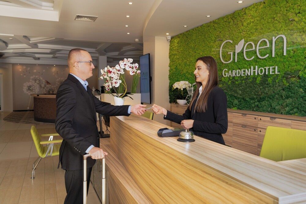Green Garden Hotel 2