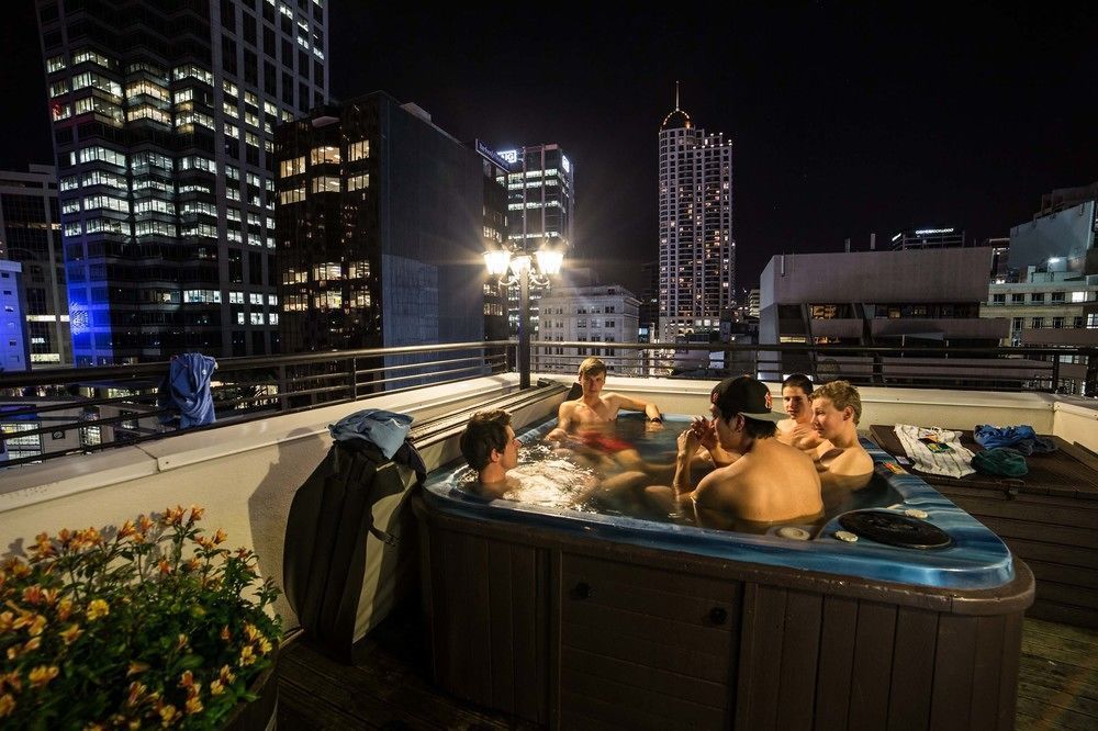 Nomads Auckland Backpackers 2