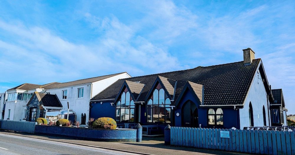 Inn On The Coast 1