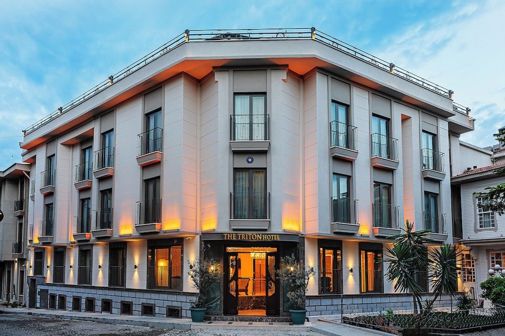 Triton Hotel Istanbul 1