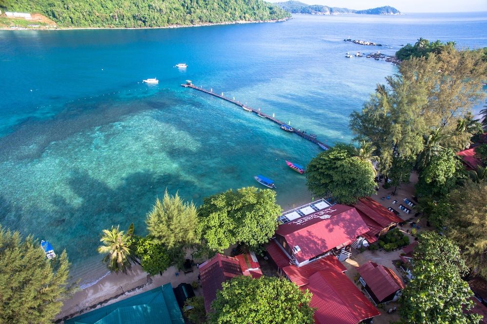 The Barat Perhentian 1