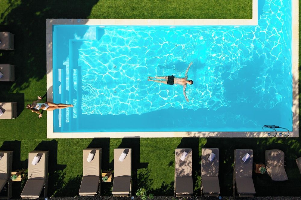 Athenian Riviera Hotel& Suites 1