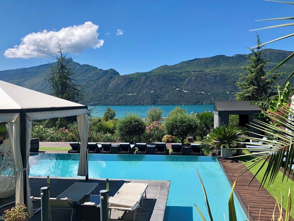 Les Suites du Lac 1