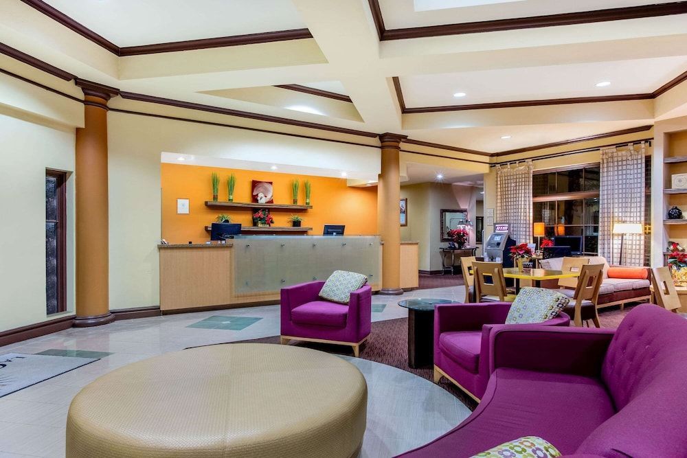 La Quinta by Wyndham Raleigh Crabtree 2