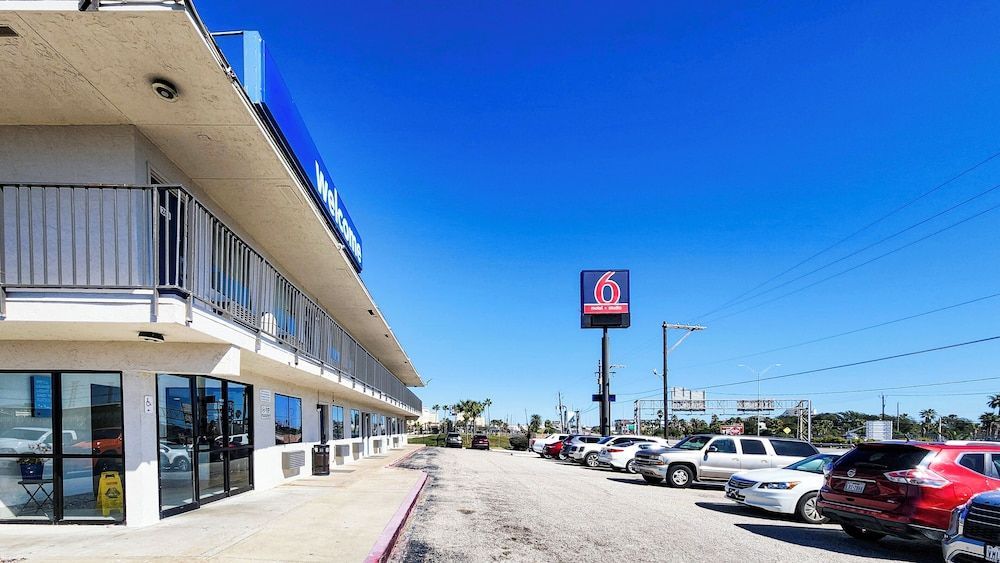 Studio 6 Galveston TX 1