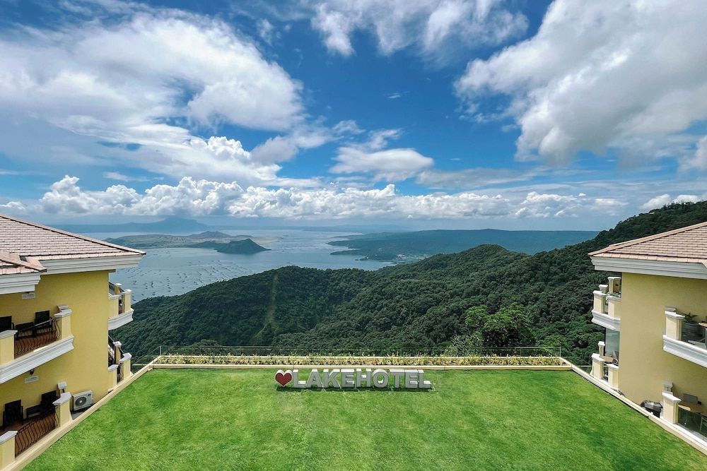 The Lake Hotel Tagaytay 1