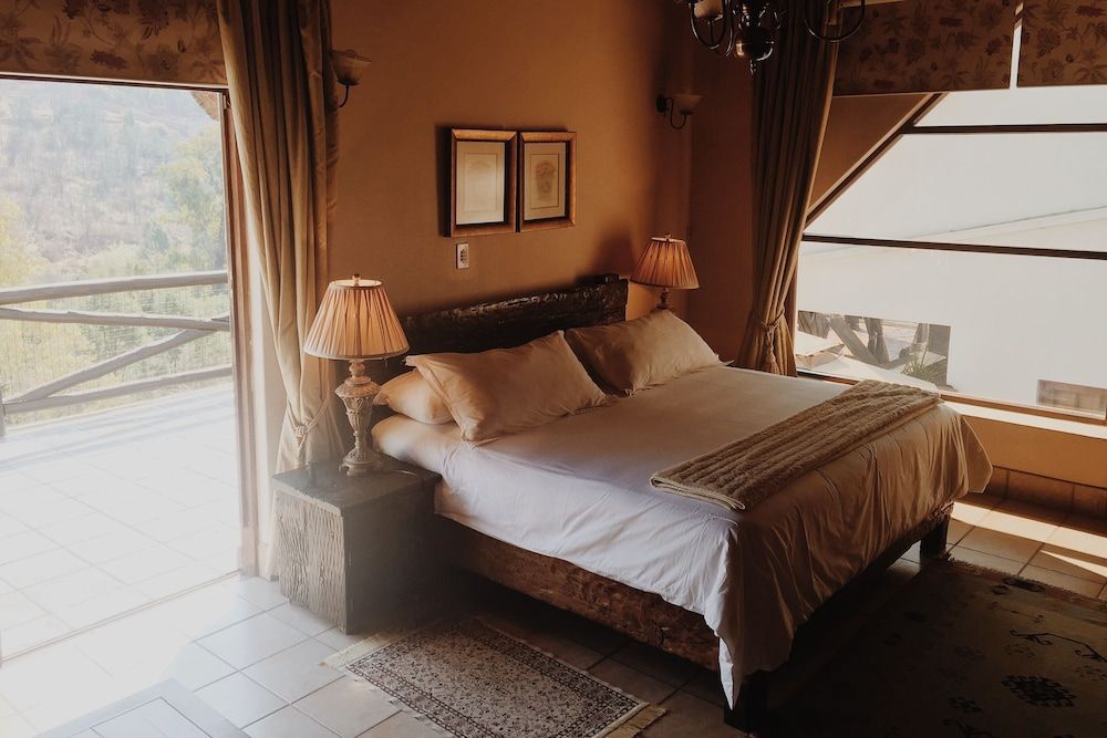 Coral Tree Inn 2