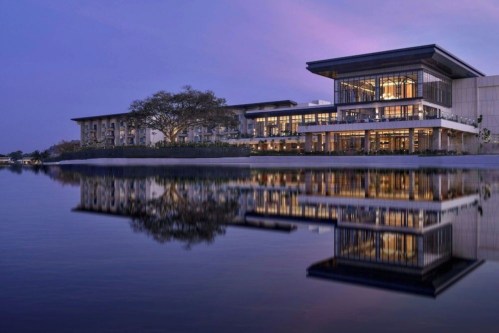 JW Marriott Hotel Bengaluru Prestige Golfshire Resort & Spa 1