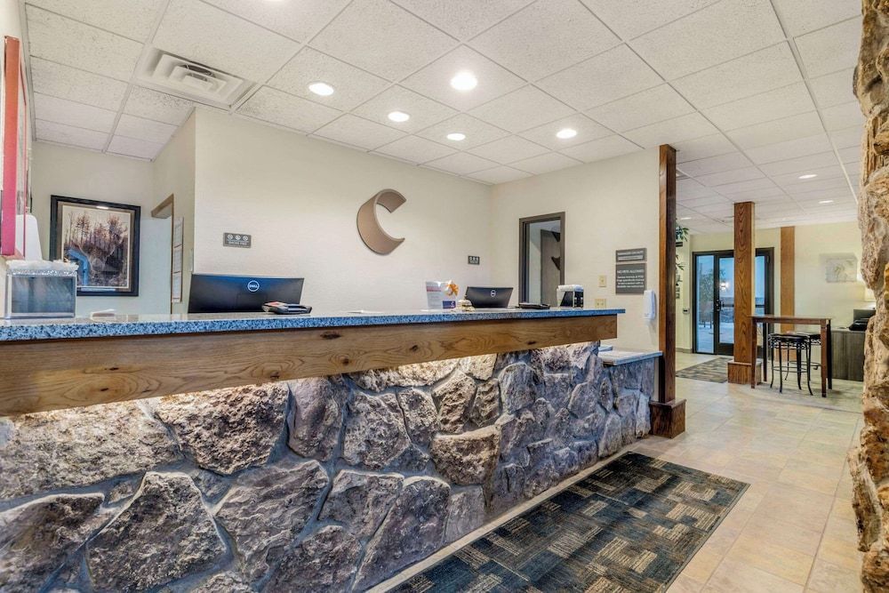 Comfort Inn & Suites Mt Rushmore 2
