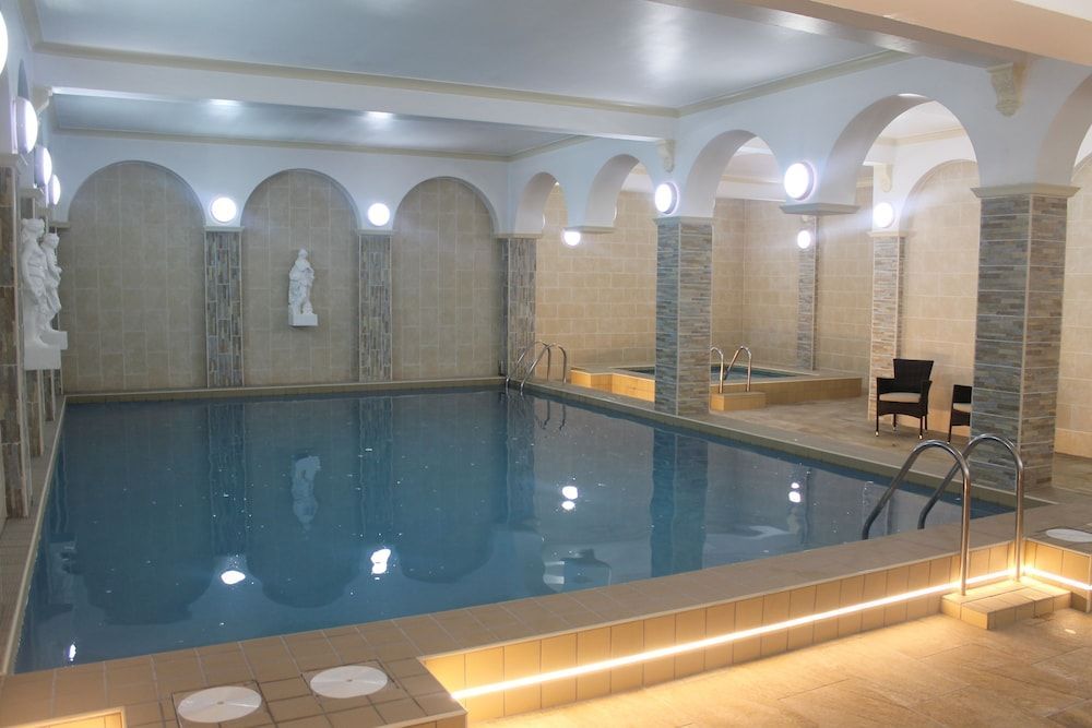 Chatsworth House Hotel 1
