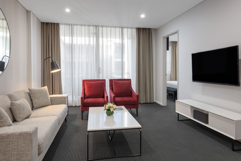 Meriton Suites North Ryde 1