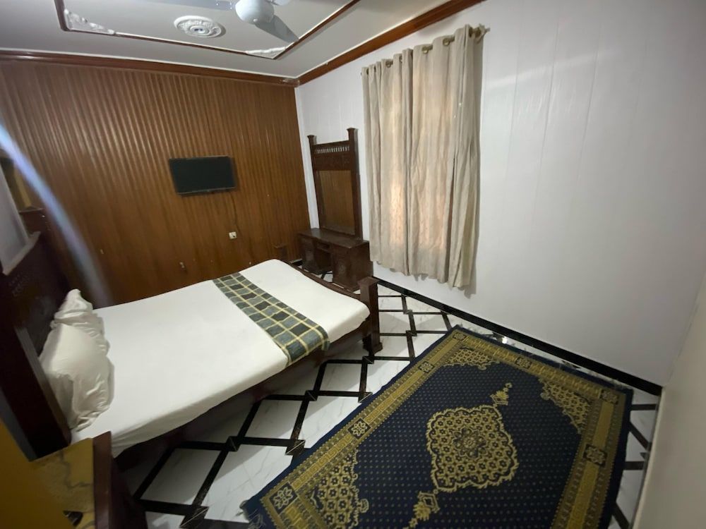 Luxury Guest House 2