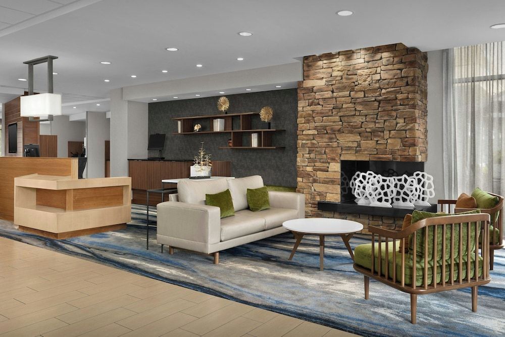 Fairfield Inn & Suites by Marriott Fayetteville North 1