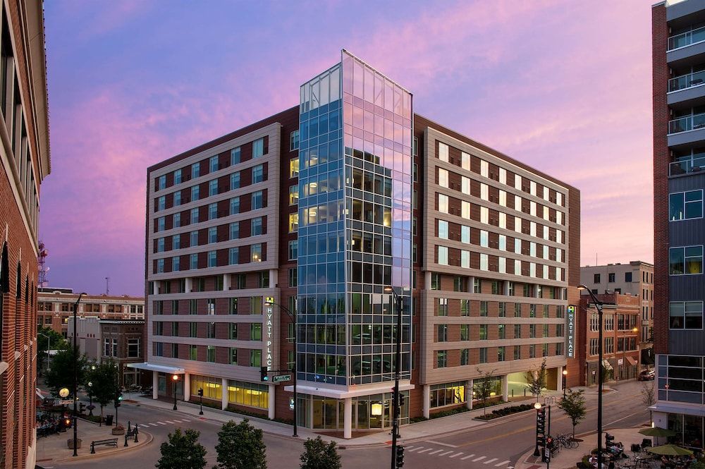 Hyatt Place Champaign/Urbana 1