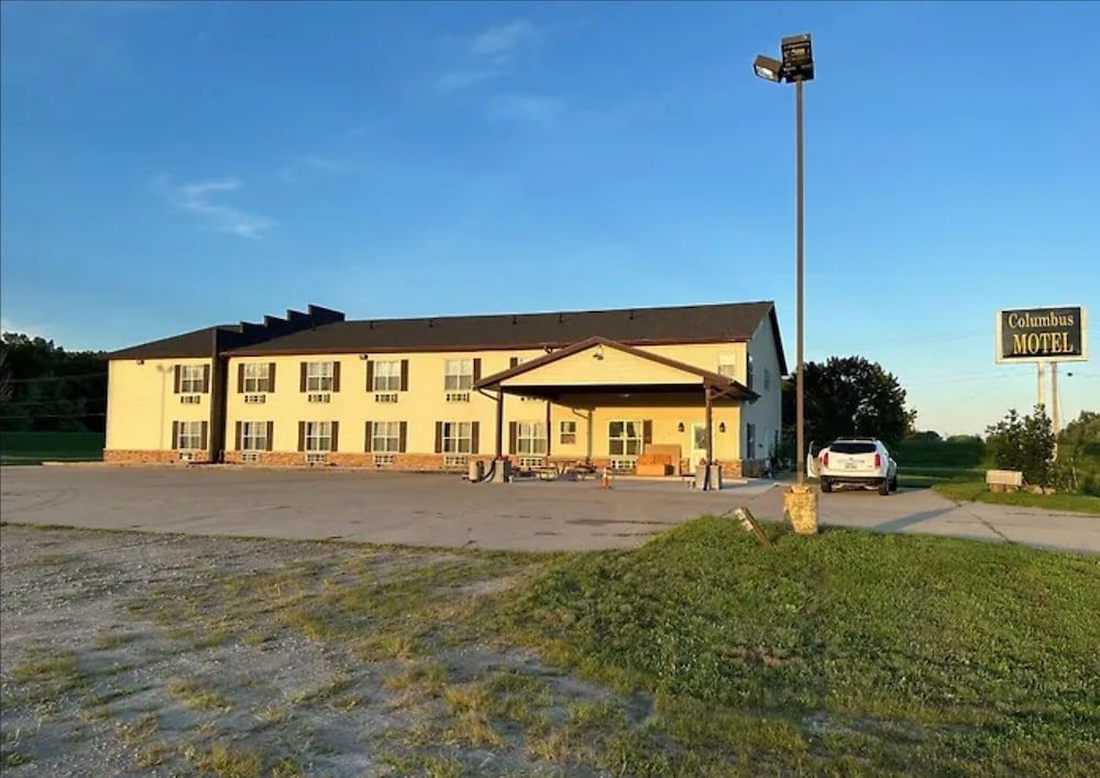 Columbus Motel 1