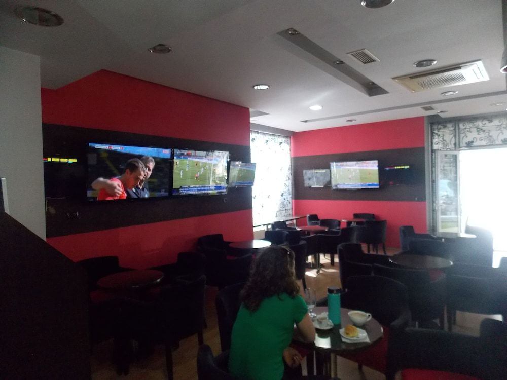Hotel Renato 2