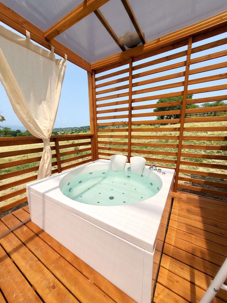 VioVillas Agriturismo Glamping Jacuzzi Arezzo 1