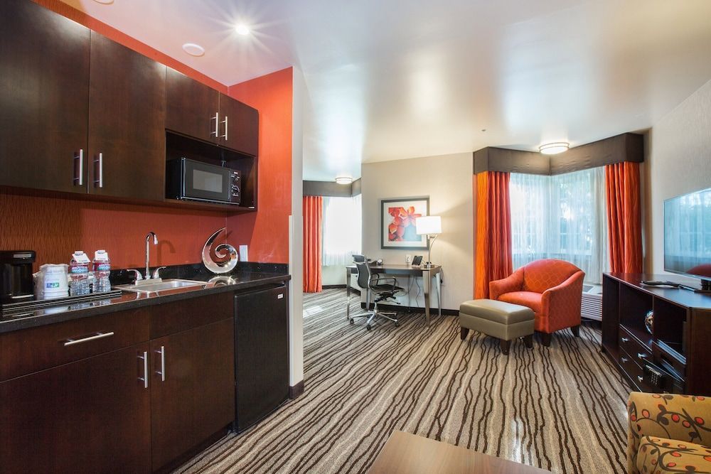 Holiday Inn Express MOUNTAIN VIEW - S PALO ALTO by IHG 2