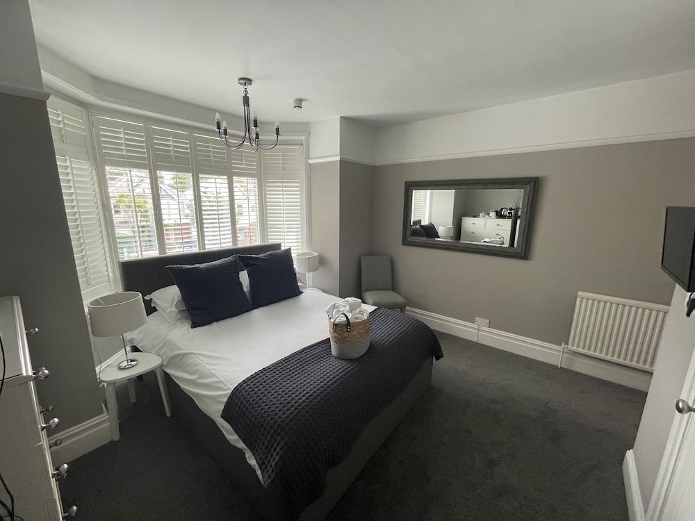 Grosvenor Lodge Guest House 2