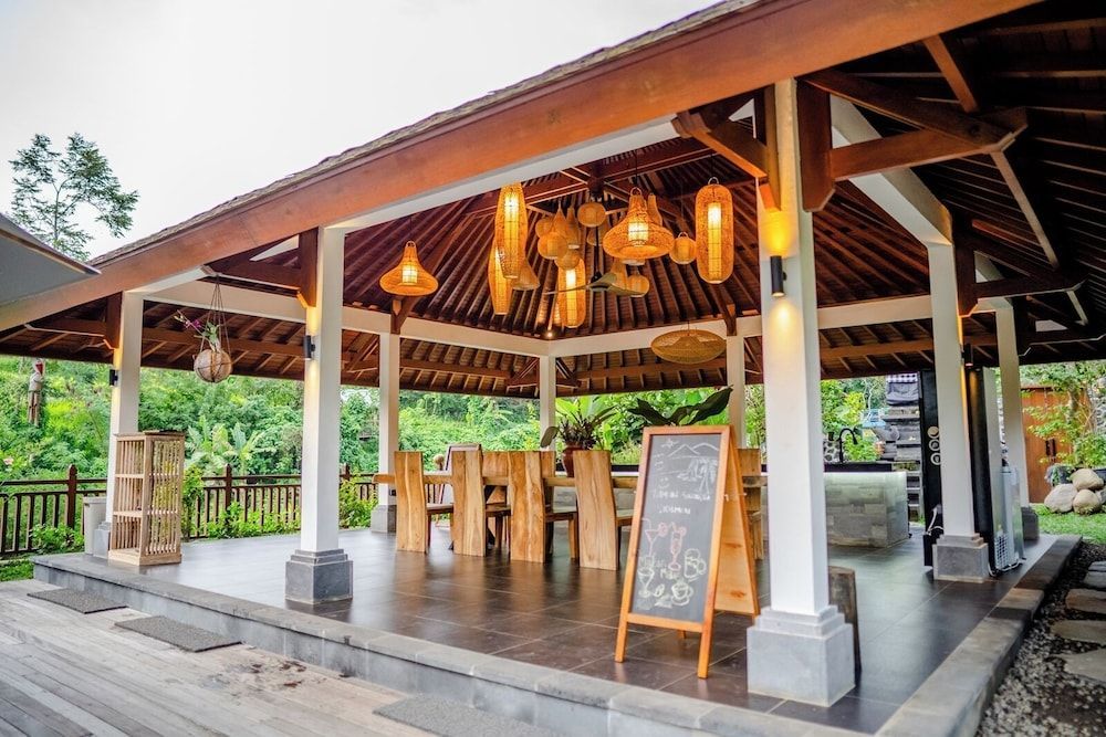Taman Swarga Villa Resort & Spa Sidemen 2