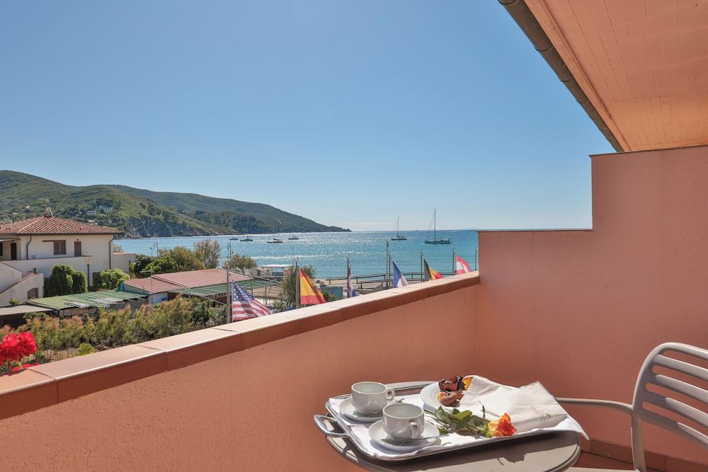 Hotel Riva del Sole 1