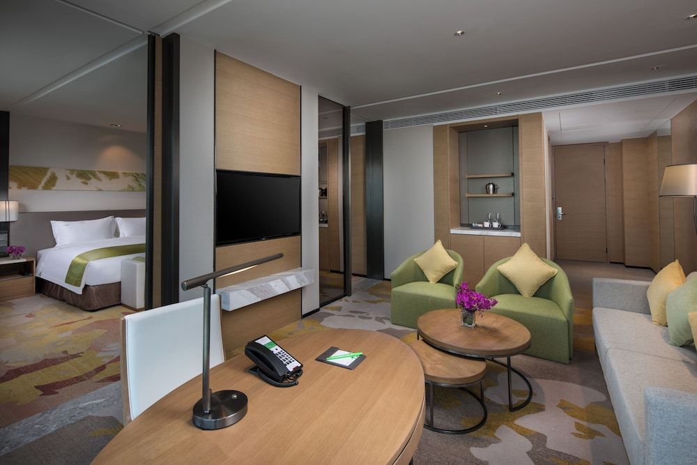 Holiday Inn Nanjing Harbour by IHG 2