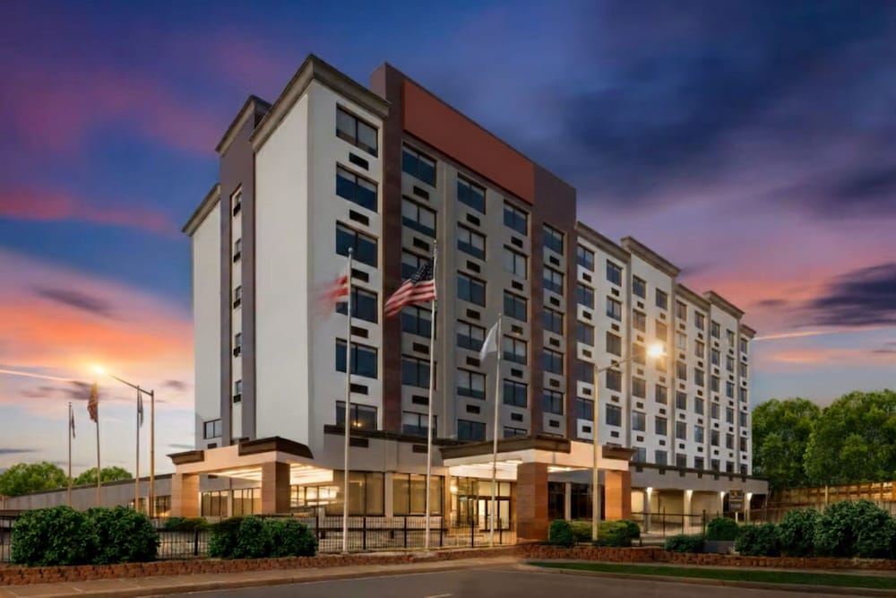 Holiday Inn Express & Suites Washington DC - NoMA by IHG 1