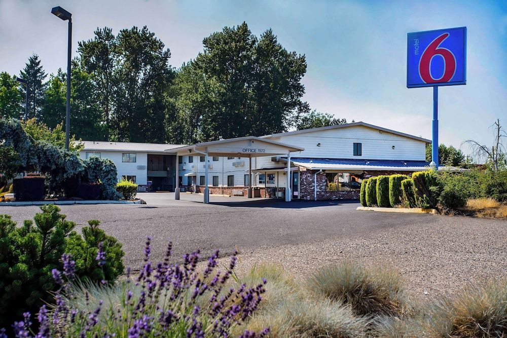 Motel 6 Gresham, OR - Portland 1