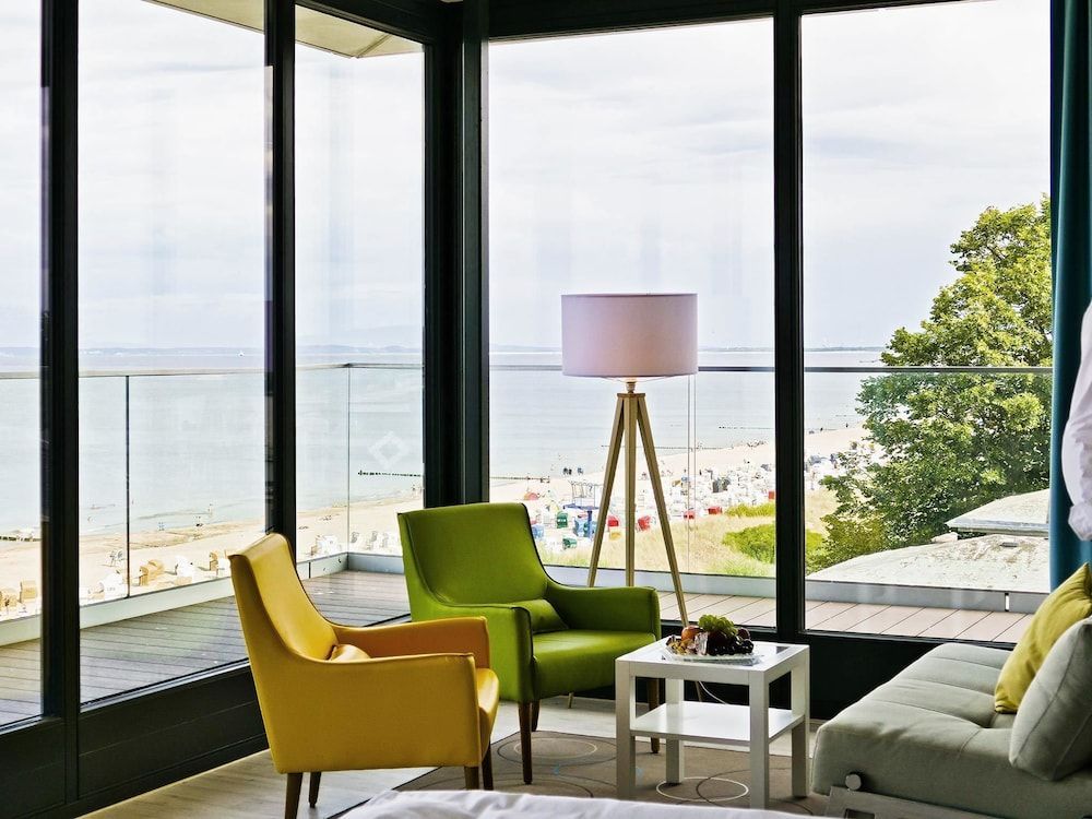 SEETELHOTEL Kaiserstrand Beachhotel das Lifestyle-Hotel direkt am Strand 1