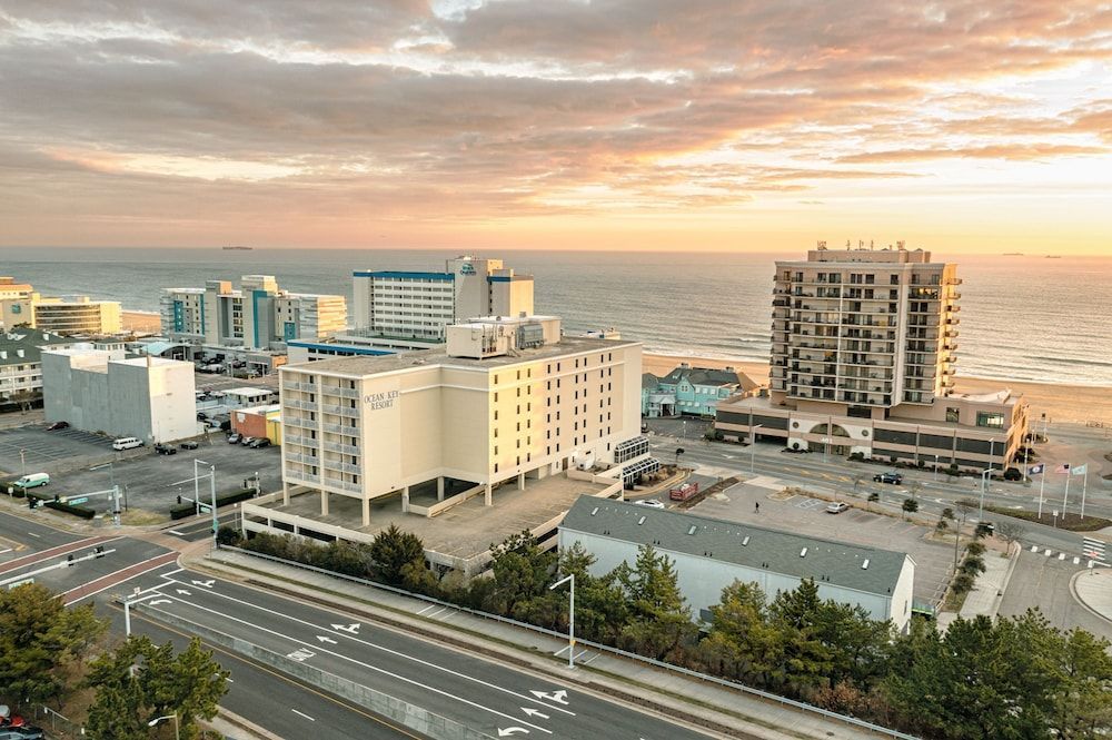 The Ocean Key Virginia Beach Resort 1