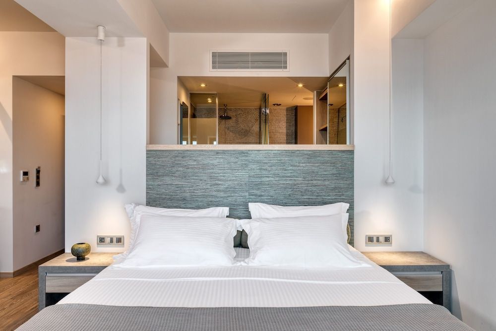 LAS HOTEL & SPA 1