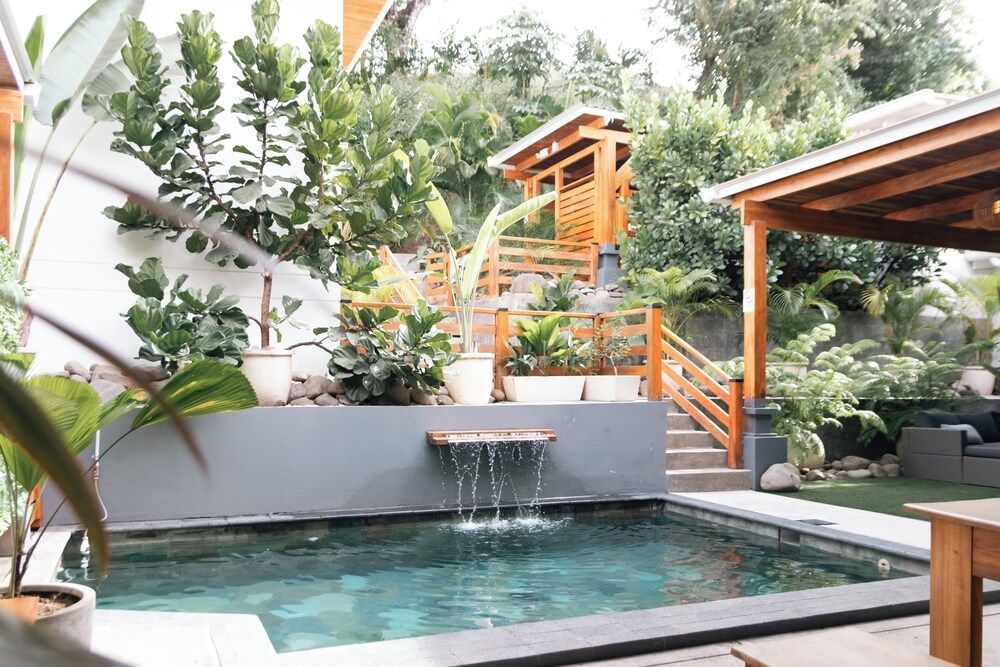 Blue Serenity Hotel 1