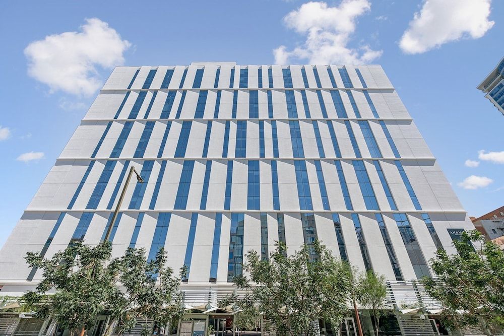 Placemakr Downtown Phoenix 1