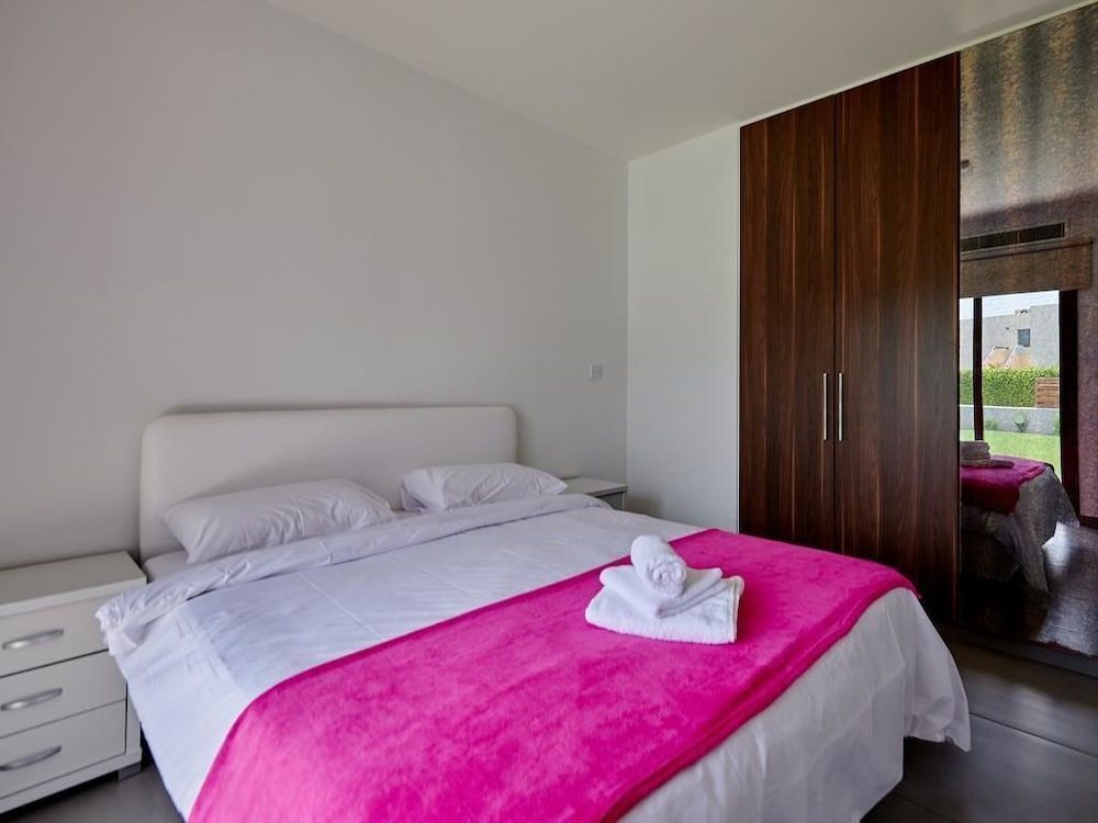 Angie Luxury Beach Villas 2